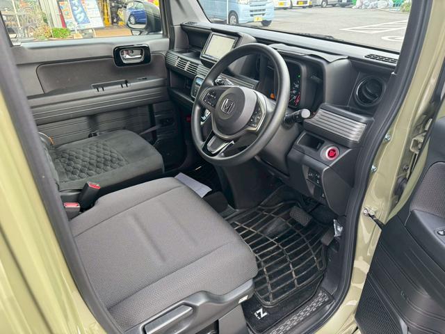 Ｎ－ＶＡＮ＋スタイル ファン・ターボ衝突軽減　走行１６，４６８ｋｍ　禁煙車１オーナー　ベッドキット　夏＆冬タイヤセット　Ｂｌｕｅｔｏｏｔｈオーディオ対応ＳＤナビ　バックカメラ　ＥＴＣ　純正ドラレコ　レーンアシスト　ＡＣＣ　オートライトＬＥＤ　スペアキー　保証書（17枚目）