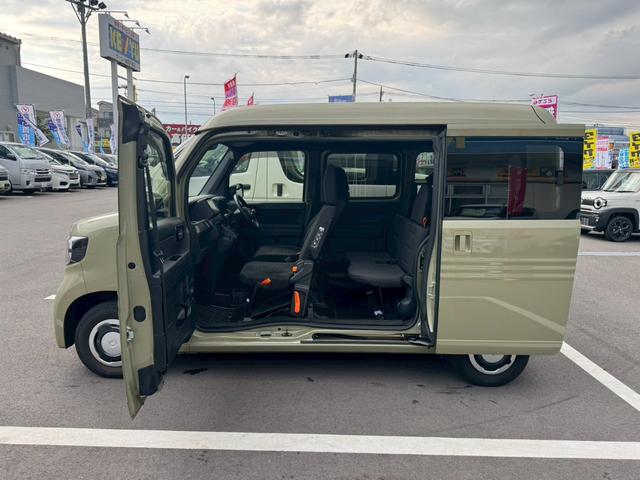 Ｎ－ＶＡＮ＋スタイル ファン・ターボ衝突軽減　走行１６，４６８ｋｍ　禁煙車１オーナー　ベッドキット　夏＆冬タイヤセット　Ｂｌｕｅｔｏｏｔｈオーディオ対応ＳＤナビ　バックカメラ　ＥＴＣ　純正ドラレコ　レーンアシスト　ＡＣＣ　オートライトＬＥＤ　スペアキー　保証書（25枚目）