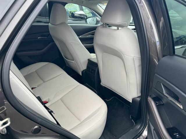 ＣＸ－３０ ２０Ｓ　Ｌパッケージ衝突軽減【走行９，３７３ｋｍ】　【禁煙車◆ヒーター付白本革電動シート】【全方位カメラ◆Ｂｌｕｅｔｏｏｔｈオーディオ対応ＳＤナビ／ＥＴＣ◆純正ドラレコ前後２カメラ】ＢＳＭ◆ＡＣＣ◆Ｐシフト◆ＨＵＤ◆ＡＴハイビーム／オートライトＬＥＤ（19枚目）
