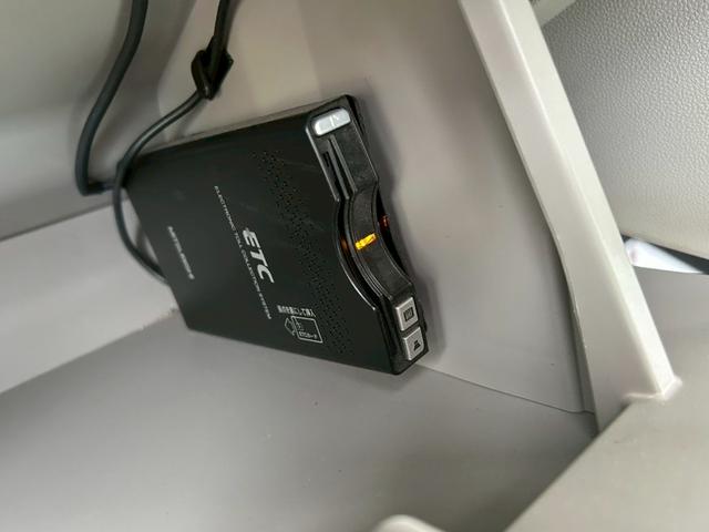 タント Ｘ　スマートセレクションＳＡ＆ＳＮ衝突軽減　禁煙車　走行３２，３０６ｋｍ　２０２０年製夏タイヤ　禁煙車　ダイハツ純正メーカーＳＤナビ　Ｂカメラ　ＥＴＣ　ＨＤＭＩ　ＵＳＢ　ＡＵＸ　両側自動ドア　オートライト　オートＡＣ　Ｉストップ　Ｈレベライザー（7枚目）