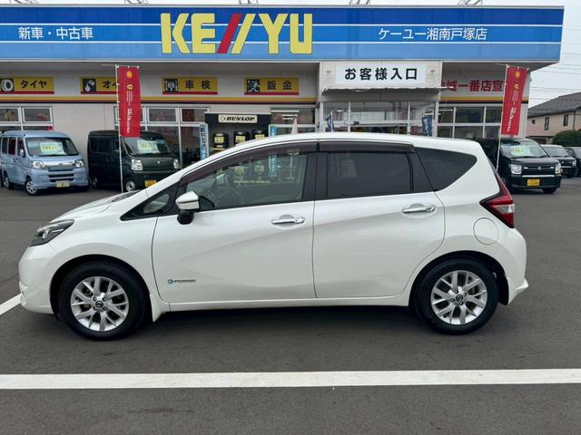 ノート ｅ－パワー　Ｘ衝突軽減【走行６２，０４０ｋｍ◆禁煙車】　【２０２２年製ＢＳ夏タイヤ】【モニター連動全方位カメラ◆Ｂｌｕｅｔｏｏｔｈオーディオ対応ＳＤナビ／ＥＴＣ】インテリミラー◆オートＡＣ◆オートライト◆パーキングソナー◆Ｉストップ◆スマート＆Ｐスタート（46枚目）