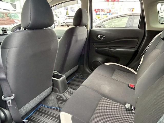 ノート ｅ－パワー　Ｘ衝突軽減【走行３６，２４５ｋｍ◆禁煙車】　【モニター連動全方位カメラ◆Ｂｌｕｅｔｏｏｔｈオーディオ対応ＳＤナビ／ＥＴＣ】インテリジェントルームミラー◆オートＡＣ◆オートライト◆パーキングソナー◆アイドリングストップ◆スマート＆Ｐスタート（22枚目）