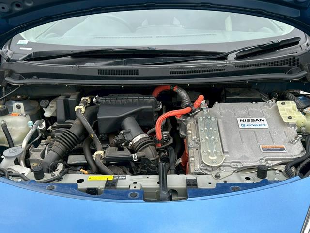 ノート ｅ－パワー　Ｘ衝突軽減【走行３６，２４５ｋｍ◆禁煙車】　【モニター連動全方位カメラ◆Ｂｌｕｅｔｏｏｔｈオーディオ対応ＳＤナビ／ＥＴＣ】インテリジェントルームミラー◆オートＡＣ◆オートライト◆パーキングソナー◆アイドリングストップ◆スマート＆Ｐスタート（37枚目）