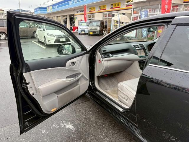 クラウンハイブリッド Ｌパッケージ（21枚目）