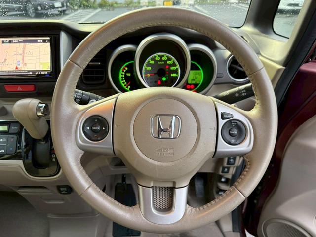 N-BOX G・ターボパッケージ【走行30,381km】 【禁煙車◆2021年製ヨコハマ夏タイヤ】【クラリオン製Bluetoothオーディオ対応SDナビ/Bカメラ/ETC】自動ドア/ベンチシート◆パドルシフト/クルコン/Iストップ◆保証書&取扱説明書(27枚目)