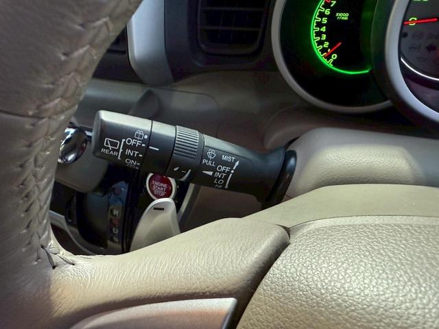 N-BOX G・ターボパッケージ【走行30,381km】 【禁煙車◆2021年製ヨコハマ夏タイヤ】【クラリオン製Bluetoothオーディオ対応SDナビ/Bカメラ/ETC】自動ドア/ベンチシート◆パドルシフト/クルコン/Iストップ◆保証書&取扱説明書(28枚目)