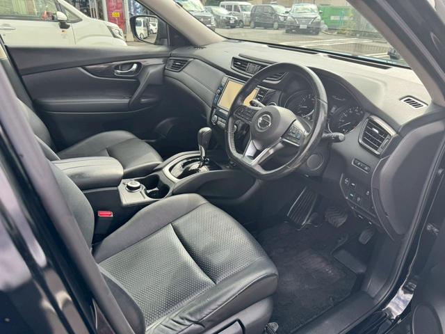エクストレイル ２０Ｘｉ衝突軽減【４ＷＤ◆５６，７０５ｋｍ◆プロパイロット】　【全方位カメラ◆９型Ｂｌｕｅｔｏｏｔｈオーディオ対応ＳＤナビ／ＥＴＣ】電動リヤゲート◆撥水レザーシート◆インテリジェントルームミラー◆パーキングソナー◆オートライトＬＥＤ＆フォグ◆保証書＆取扱説明書（15枚目）