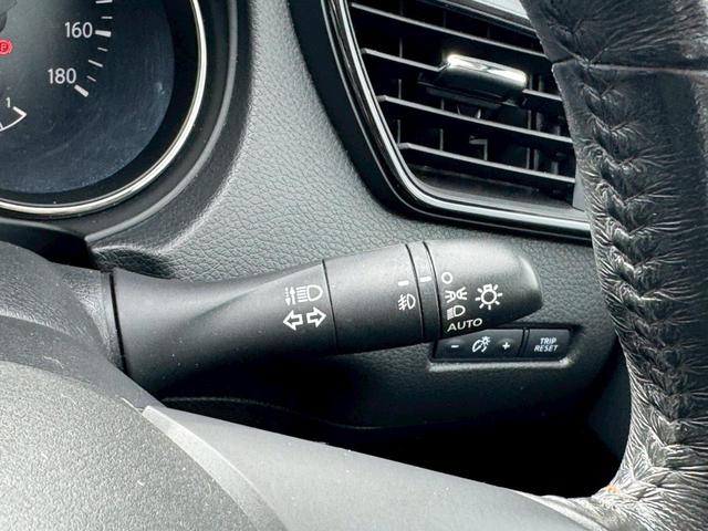 エクストレイル ２０Ｘｉ衝突軽減【４ＷＤ◆５６，７０５ｋｍ◆プロパイロット】　【全方位カメラ◆９型Ｂｌｕｅｔｏｏｔｈオーディオ対応ＳＤナビ／ＥＴＣ】電動リヤゲート◆撥水レザーシート◆インテリジェントルームミラー◆パーキングソナー◆オートライトＬＥＤ＆フォグ◆保証書＆取扱説明書（30枚目）