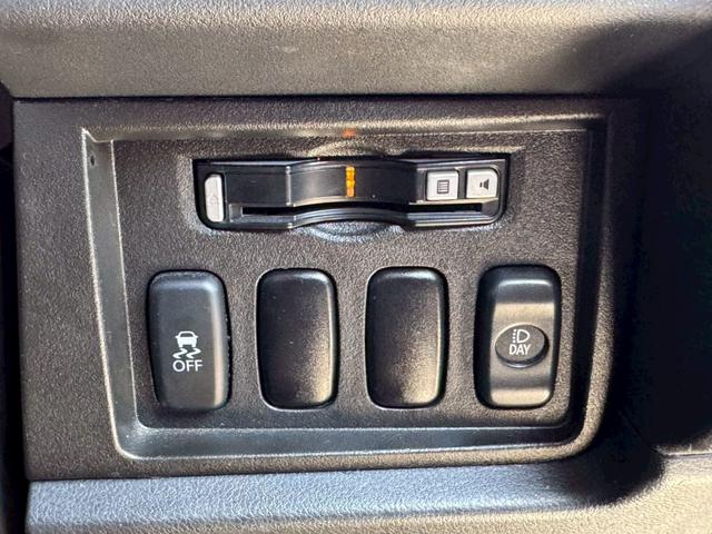 デリカD:5 D パワーパッケージ【軽油ターボ◆走行59,090km】 【禁煙車1オーナー】【KADDIS製ルーフラック/リヤラダー/ヒッチメンバー/サイドステップ】【LANDLIC製マッドフラップ】【ケンウッド製SDナビ/Bカメラ◆コムテック製ドラレコ2カメラ/ETC】(38枚目)