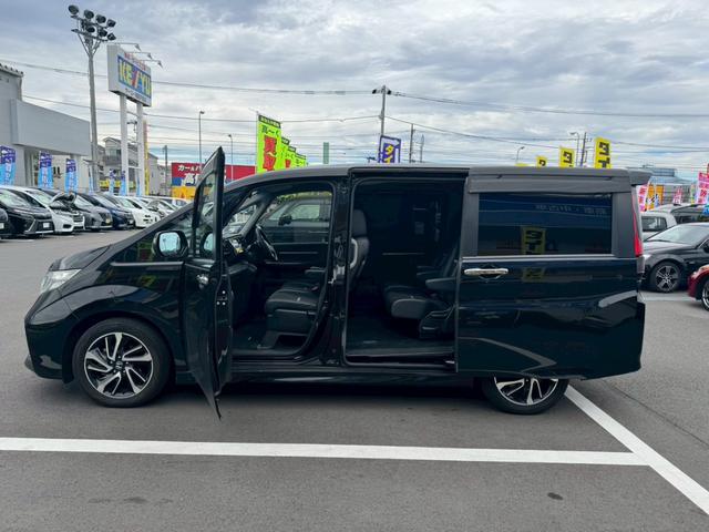 ステップワゴンスパーダ スパーダ・クールスピリット　ホンダセンシング衝突軽減　７人乗　２０２３年製ヨコハマ夏タイヤ　禁煙車　８型カロッツェリアＳＤナビ　フリップダウン　Ｂカメラ　ＥＴＣ　コムテック製ドラレコ２カメラ　両側自動ドア　ヒーター付ハーフレザー　ＡＣＣ　レーンアシスト（25枚目）