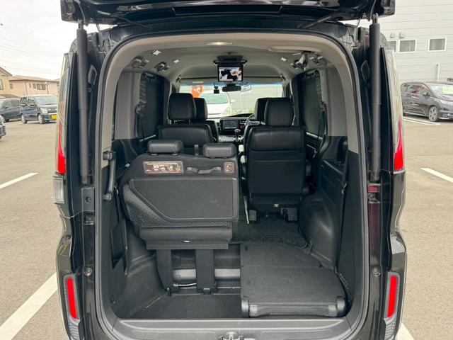 ステップワゴンスパーダ スパーダ・クールスピリット　ホンダセンシング衝突軽減　７人乗　２０２３年製ヨコハマ夏タイヤ　禁煙車　８型カロッツェリアＳＤナビ　フリップダウン　Ｂカメラ　ＥＴＣ　コムテック製ドラレコ２カメラ　両側自動ドア　ヒーター付ハーフレザー　ＡＣＣ　レーンアシスト（27枚目）