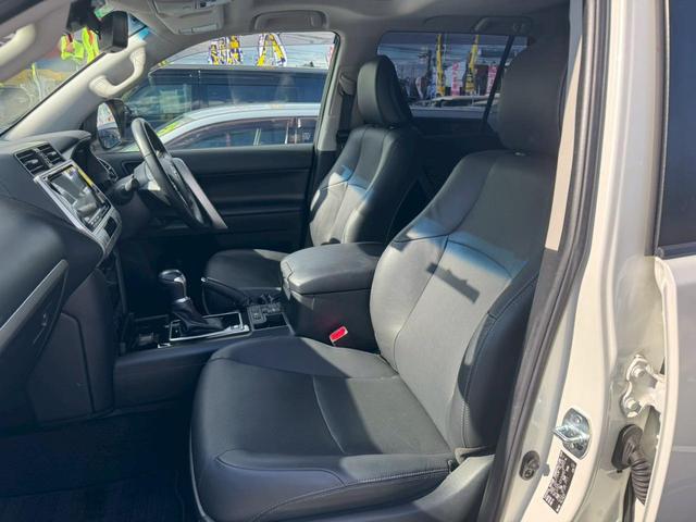 当社はダンロップ販売特約店です！人気のスタッドレスタイヤ「ＷＩＮＴＥＲ　ＭＡＸＸ０３」を始め夏タイヤも季節に合わせてご案内致します。ダンロップタイヤマイスター保持者が自信を持ってお勧め致します！