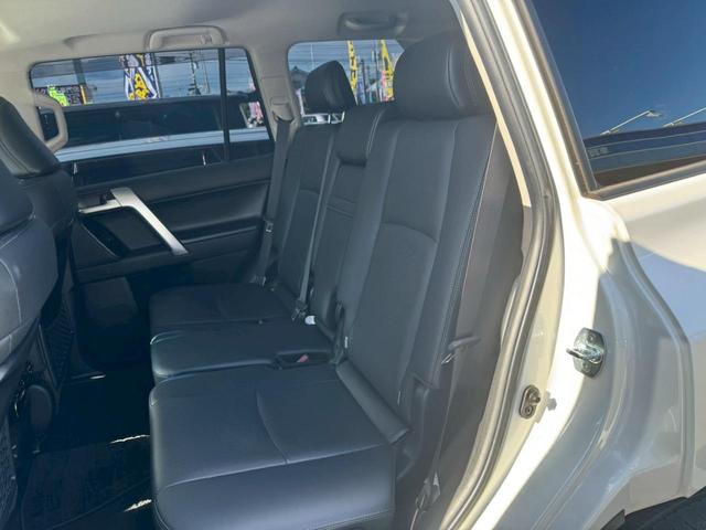 インターネット販売にも非常に力を入れております！！遠方の方でもお安くご納車費用を抑えさせて頂きます♪また店頭でご納車させて頂く事が出来れば県外登録費用は不要です♪詳細はお気軽にお問い合わせ下さい☆