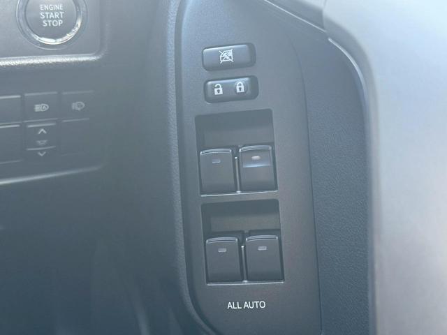 当社一押しオプション♪３年点検整備パック大好評♪ＯＩＬ無制限交換・ローテーション・こすっても安心保証・エレメント・ワイパー等々、お客様の８割が加入する絶賛の商品。是非、お気軽にスタッフまで♪単品売り可