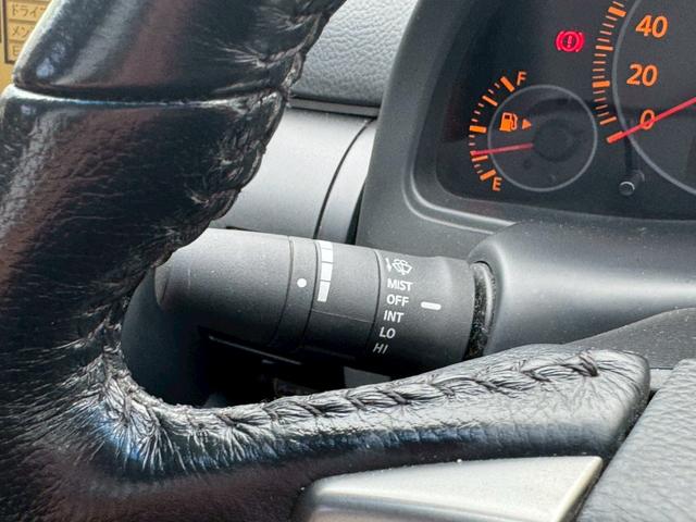 スカイライン ２５０ＧＴ　Ｓコレクション【走行８０，２６２ｋｍ】　【タイミングチェーン◆禁煙車◆２０２０年ＢＳ夏タイヤ】【メーカー純正ナビ／ＥＴＣ】ハーフレザー電動シート◆オートライトＨＩＤ＆フォグ◆パーキングソナー◆ＭＴモード◆スペアキー◆保証書＆取扱説明書（28枚目）