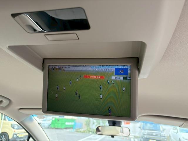 MPV 23Tターボ 走行102,545km タイミングチェーン 禁煙車1オーナー 後期型 2024年製BS夏タイヤ メーカーHDDナビ フリップダウンM 3点カメラ ETC 両側自動ドア オットマン オートライトHID スペアキー 保証書&取扱説明書(6枚目)