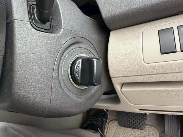 MPV 23Tターボ 走行102,545km タイミングチェーン 禁煙車1オーナー 後期型 2024年製BS夏タイヤ メーカーHDDナビ フリップダウンM 3点カメラ ETC 両側自動ドア オットマン オートライトHID スペアキー 保証書&取扱説明書(39枚目)