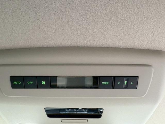 MPV 23Tターボ 走行102,545km タイミングチェーン 禁煙車1オーナー 後期型 2024年製BS夏タイヤ メーカーHDDナビ フリップダウンM 3点カメラ ETC 両側自動ドア オットマン オートライトHID スペアキー 保証書&取扱説明書(41枚目)