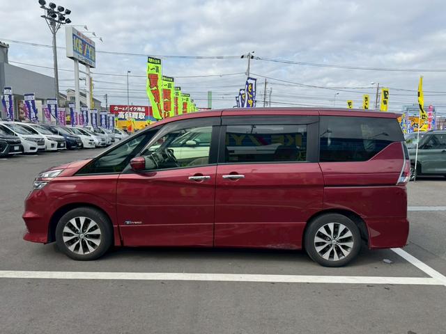 セレナ ハイウェイスターＧ　プロパイロットエディション衝突軽減　走行５０，９３０ｋｍ　禁煙車　２０２２年製グッドイヤー夏タイヤ　Ｂｌｕｅｔｏｏｔｈオーディオ対応ＳＤナビ　Ｂカメラ　ＥＴＣ　ＫＥＩＹＯ製ドラレコ２カメラ　両側自動ドア　パーキングソナー　スペアキー（11枚目）