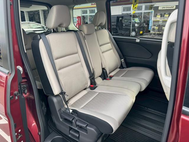 セレナ ハイウェイスターＧ　プロパイロットエディション衝突軽減　走行５０，９３０ｋｍ　禁煙車　２０２２年製グッドイヤー夏タイヤ　Ｂｌｕｅｔｏｏｔｈオーディオ対応ＳＤナビ　Ｂカメラ　ＥＴＣ　ＫＥＩＹＯ製ドラレコ２カメラ　両側自動ドア　パーキングソナー　スペアキー（18枚目）