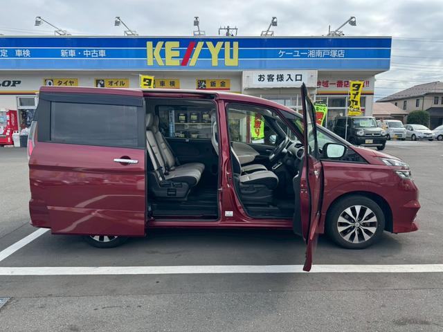 セレナ ハイウェイスターＧ　プロパイロットエディション衝突軽減　走行５０，９３０ｋｍ　禁煙車　２０２２年製グッドイヤー夏タイヤ　Ｂｌｕｅｔｏｏｔｈオーディオ対応ＳＤナビ　Ｂカメラ　ＥＴＣ　ＫＥＩＹＯ製ドラレコ２カメラ　両側自動ドア　パーキングソナー　スペアキー（20枚目）