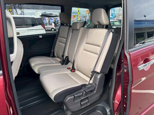 セレナ ハイウェイスターＧ　プロパイロットエディション衝突軽減　走行５０，９３０ｋｍ　禁煙車　２０２２年製グッドイヤー夏タイヤ　Ｂｌｕｅｔｏｏｔｈオーディオ対応ＳＤナビ　Ｂカメラ　ＥＴＣ　ＫＥＩＹＯ製ドラレコ２カメラ　両側自動ドア　パーキングソナー　スペアキー（24枚目）