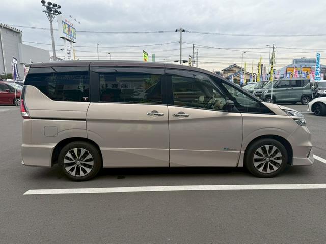 セレナ ハイウェイスターＧ衝突軽減　走行５８，１９２ｋｍ　禁煙車　２０２１年製ミシュラン夏タイヤ　プロパイロット　全方位カメラ　９型Ｂｌｕｅｔｏｏｔｈオーディオ対応ＳＤナビ　フリップダウン　２．０ＥＴＣ　ドラレコ　デジタルミラー　Ｐアシスト　ＡＣＣ　スペアキー（10枚目）