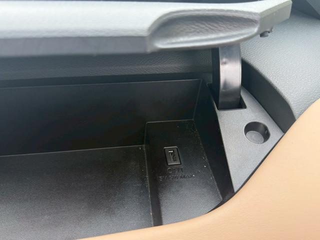 セレナ ハイウェイスターＧ衝突軽減　走行５８，１９２ｋｍ　禁煙車　２０２１年製ミシュラン夏タイヤ　プロパイロット　全方位カメラ　９型Ｂｌｕｅｔｏｏｔｈオーディオ対応ＳＤナビ　フリップダウン　２．０ＥＴＣ　ドラレコ　デジタルミラー　Ｐアシスト　ＡＣＣ　スペアキー（42枚目）