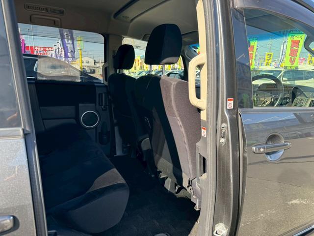 デリカD:5 D パワーパッケージ【軽油ターボ◆走行33,979km】 【8人乗◆禁煙車1オーナー】【アルパアイン製Bluetoothオーディオ対応SDナビ/Bカメラ/ETC】両側自動ドア◆クルコン/横滑防止装置◆パドルシフト/オートAC◆オ-トライトHID&フォグ(19枚目)