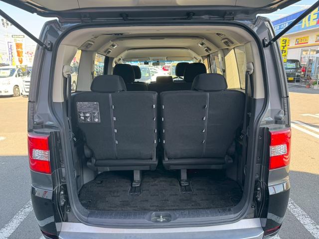 デリカD:5 D パワーパッケージ【軽油ターボ◆走行33,979km】 【8人乗◆禁煙車1オーナー】【アルパアイン製Bluetoothオーディオ対応SDナビ/Bカメラ/ETC】両側自動ドア◆クルコン/横滑防止装置◆パドルシフト/オートAC◆オ-トライトHID&フォグ(28枚目)