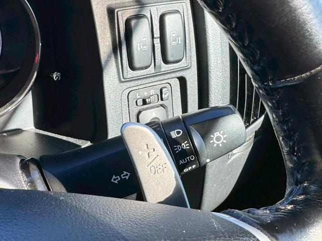 デリカD:5 D パワーパッケージ【軽油ターボ◆走行33,979km】 【8人乗◆禁煙車1オーナー】【アルパアイン製Bluetoothオーディオ対応SDナビ/Bカメラ/ETC】両側自動ドア◆クルコン/横滑防止装置◆パドルシフト/オートAC◆オ-トライトHID&フォグ(34枚目)