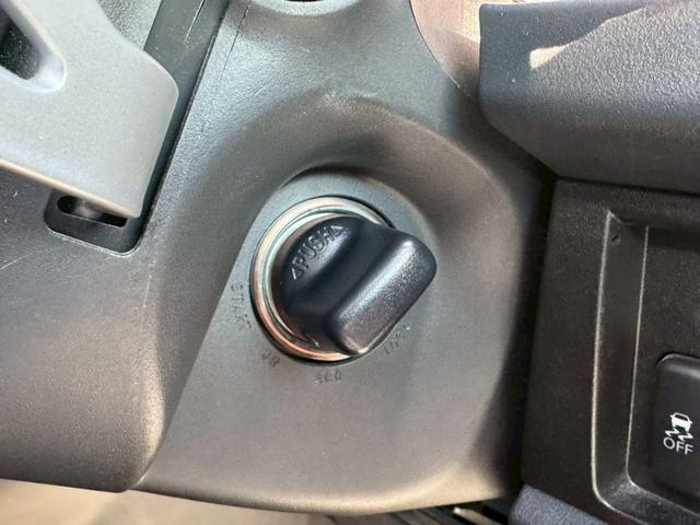 デリカD:5 D パワーパッケージ【軽油ターボ◆走行33,979km】 【8人乗◆禁煙車1オーナー】【アルパアイン製Bluetoothオーディオ対応SDナビ/Bカメラ/ETC】両側自動ドア◆クルコン/横滑防止装置◆パドルシフト/オートAC◆オ-トライトHID&フォグ(39枚目)