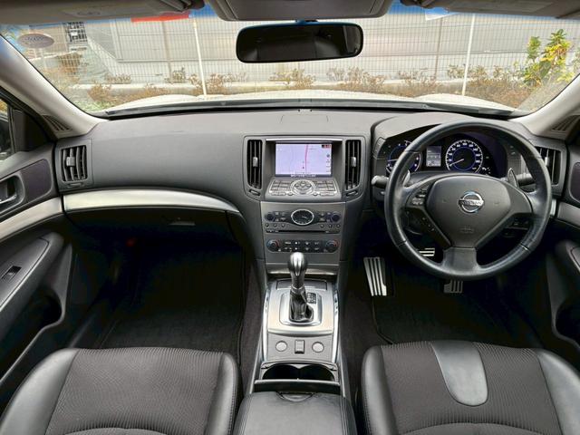 �L���W������ł́A�S�Ă̓W���Ԃ̎��悪�\�I����]�̍ۂ͂��߂��̃X�^�b�t�܂ł��C�y�ɂ��\���t���������B���āE�G���āE����đ̊����Ă���������