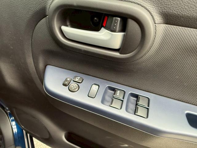 アルト ハイブリッドS LEDライト装着車 衝突軽減 走行28km 禁煙車1オーナー 全方位カメラ オーディオレス/USBポート シートヒーター パーキングソナー レーンアシスト LEDライト Iストップ 横滑防止装置 キーレス&スペアキー 保証書&取扱説明書(33枚目)