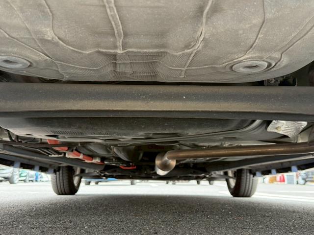 デリカＤ：２ ハイブリッドＳＺ　ナビパッケージ衝突軽減　禁煙車　走行３７，０７８ｋｍ　２０２４年製ブリヂストン夏タイヤ　全方位カメラ　メーカーＢｌｕｅｔｏｏｔｈオーディオ対応ＳＤナビ　両側自動ドア　シートヒーター　クルコン　スペアキー　保証書＆取扱説明書（8枚目）