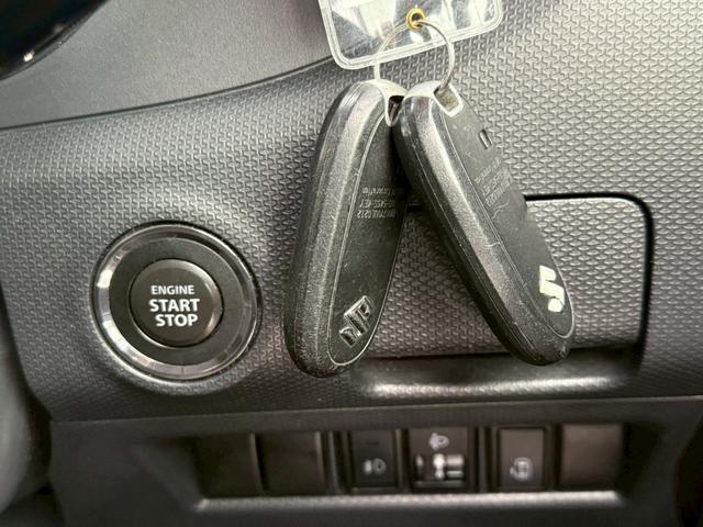 ソリオ Ｘ　走行５０，５８６ｋｍ　禁煙車　２０２３年製ダンロップ夏タイヤ　パナソニック製ストラーダＢｌｕｅｔｏｏｔｈオーディオ対応ＳＤナビ　Ｂカメラ　ＥＴＣ　ＫＥＩＹＯ製ドラレコ２カメラ　自動ドア　スペアキー　保証書＆取扱説明書（7枚目）