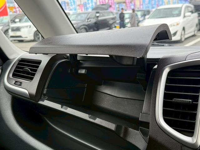 ソリオ Ｘ　走行５０，５８６ｋｍ　禁煙車　２０２３年製ダンロップ夏タイヤ　パナソニック製ストラーダＢｌｕｅｔｏｏｔｈオーディオ対応ＳＤナビ　Ｂカメラ　ＥＴＣ　ＫＥＩＹＯ製ドラレコ２カメラ　自動ドア　スペアキー　保証書＆取扱説明書（36枚目）