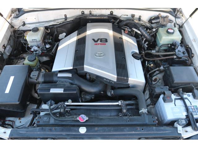 ＶＸリミテッド　４７００ｃｃ　中期型ＶＸリミテッド　４ＷＤ　上級Ｇセレクション　シートヒーター　パワーシート　サンルーフ　ルーフレール　マルチレス　背面タイヤレス　パールカラー　バックカメラ　ウッドコンビステアリング(11枚目)