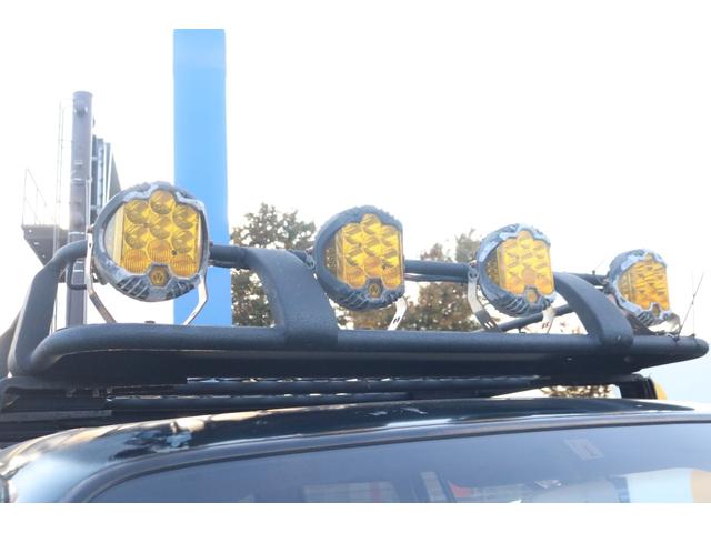 ランドクルーザー８０ ＶＸリミテッド　中期モデル　ＡＲＢバンパー　ルーフラック　ワークライト　リフトアップ　サイドデカール　フェンダーミラー　グリルマーカー　スモークテールレンズ　　ブラッドレーｖＡＷ　新品オープンカントリーＭＴタイヤ（28枚目）