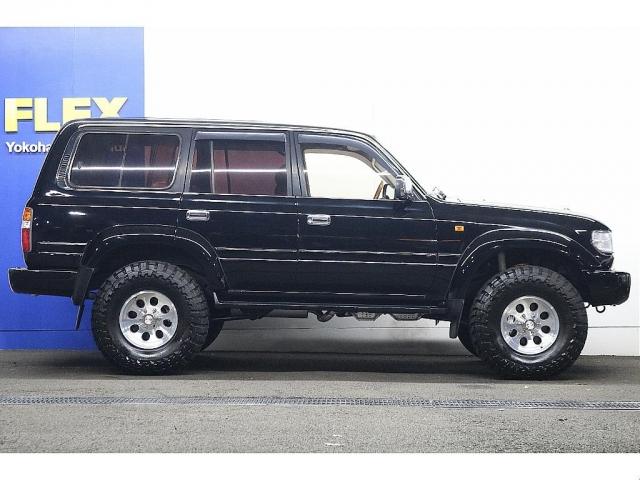 ランドクルーザー８０ ＶＸ　後期最終型　茶内装　下回り防錆施工　輸出仕様角目四灯　リフトアップ　新品ジムラインＡＷ　新品オープンカントリーＭＴタイヤ　三色テールレンズ　　新品クラシックシートカバー　ナルディウッドステアリング（15枚目）