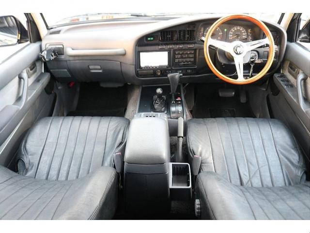 ランドクルーザー80 VXリミテッド 丸目換装 中期モデル 4.5Lガソリンエンジン×タイミングチェーン 純正車高 3色テールレンズ 輸出用スチールホイール BFグッドリッチATタイヤ クルーズコントロール ナルディウッドハンドル(3枚目)