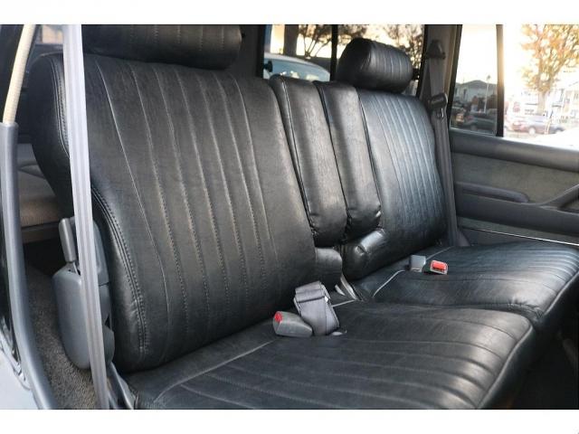 ランドクルーザー80 VXリミテッド 丸目換装 中期モデル 4.5Lガソリンエンジン×タイミングチェーン 純正車高 3色テールレンズ 輸出用スチールホイール BFグッドリッチATタイヤ クルーズコントロール ナルディウッドハンドル(6枚目)