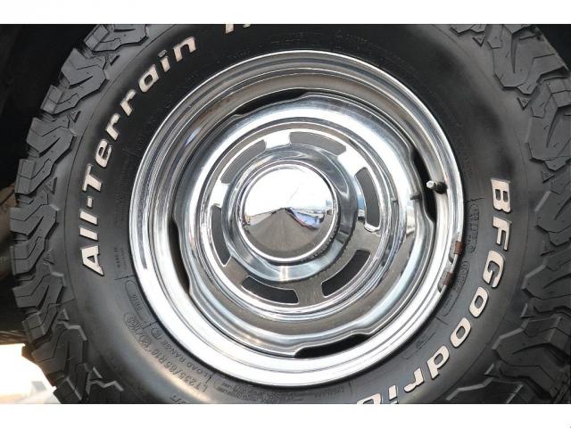 ランドクルーザー80 VXリミテッド 丸目換装 中期モデル 4.5Lガソリンエンジン×タイミングチェーン 純正車高 3色テールレンズ 輸出用スチールホイール BFグッドリッチATタイヤ クルーズコントロール ナルディウッドハンドル(12枚目)