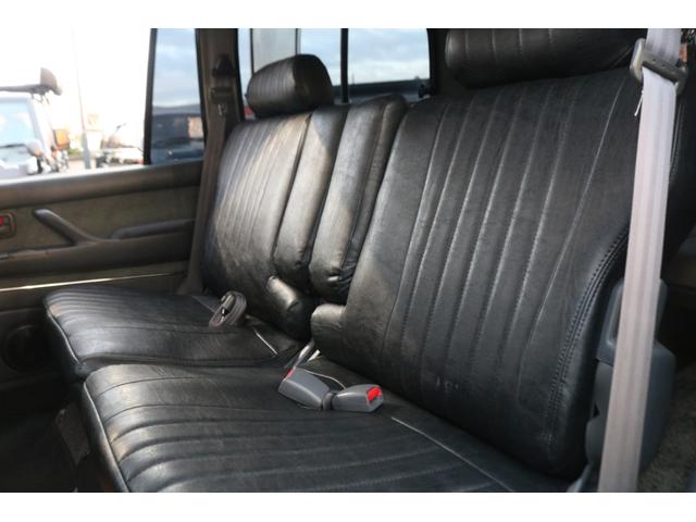 ランドクルーザー80 VXリミテッド 丸目換装 中期モデル 4.5Lガソリンエンジン×タイミングチェーン 純正車高 3色テールレンズ 輸出用スチールホイール BFグッドリッチATタイヤ クルーズコントロール ナルディウッドハンドル(29枚目)