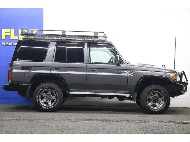 ランドクルーザー70 4.0 4WD GRJ76 70th記念パーツ ARBフロントバンパー ARBルーフラック 群馬トヨタ限定アルミシフト BFグッドリッチトレイルテレーン ブラッドレーVアルミ オーバーヘッドコンソール(7枚目)