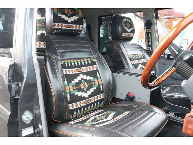 ランドクルーザー70 4.0 4WD GRJ76 70th記念パーツ ARBフロントバンパー ARBルーフラック 群馬トヨタ限定アルミシフト BFグッドリッチトレイルテレーン ブラッドレーVアルミ オーバーヘッドコンソール(8枚目)