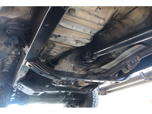 ランドクルーザープラド ＴＸ　Ａｍｅｒｉｃａｎ　Ｃｌａｓｓｉｃ　丸目換装　新品フローティングナビ　新品ナルディウッドステア　Ｂｌｕｅｔｏｏｔｈ・ＨＤＭＩ対応ナビ　新品バックカメラ　新品ＥＴＣ車載器　新品タイヤホイール（32枚目）