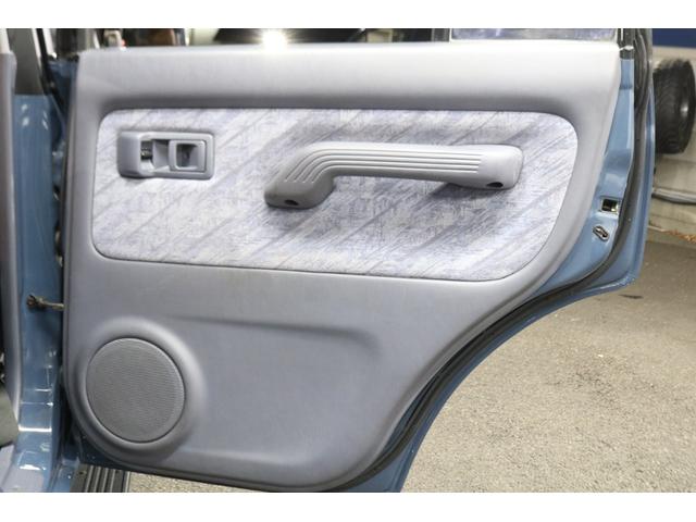 ランドクルーザープラド ＴＸリミテッド　丸目カスタム　アルルブルーペイント　ラプターライナー塗装　新品：７インチフルセグナビ＆バックカメラ＆ＥＴＣ　前後ドライブレコーダー　ルーフレール　サイドステップ　クラシックシートカバー　オレンジレンズ（33枚目）