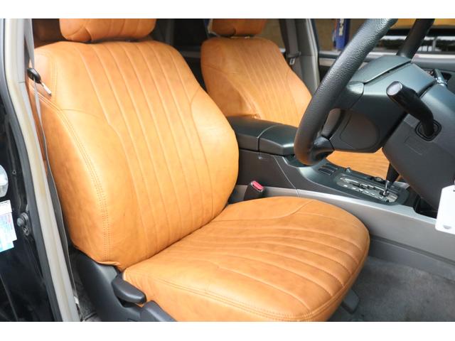 ハイラックスサーフ SSR-X Vセレクション 新規リフトアップ 新品インナーブラックヘッドライト 新品TOYOTAロゴグリル 新品デルタフォース オーバルAW 新品YOKOHAMジオランダーX-ATタイヤ 新品フォグ ダッシュボード張替え施工済み(11枚目)