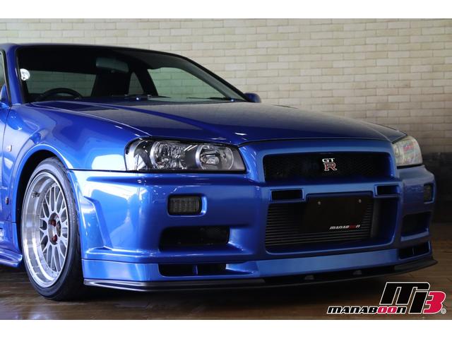 スカイライン ＧＴ－Ｒ　ＶスペックＩＩ　ＮＩＳＭＯサイドスカート／ＮＩＳＭＯリヤアンダー／ＭＩＮＥ’Ｓエアスクープ／ＢＢＳ　ＬＭ　１８インチ／ＴＥＩＮ車高調／ＴＲＵＳＴマフラー（16枚目）